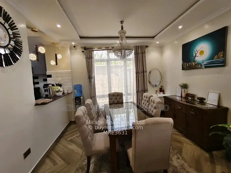 5-Bedroom plus DSQ Stand-alone House for sale in Cianda