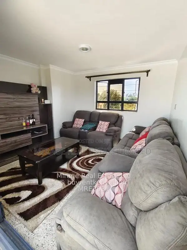5-Bedroom plus DSQ Stand-alone House for sale in Cianda