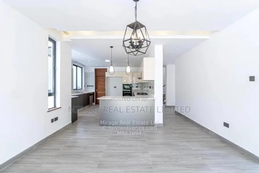 5-bedroom plus Dsq Townhouse for sale for Lavington for Kes 95M