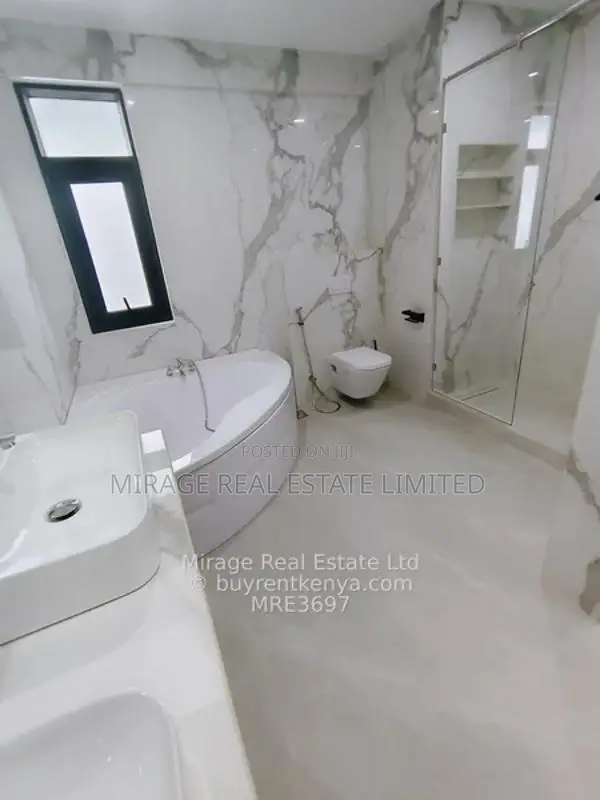 6-Bedroom Plus DSQ Luxury Villas For Sale in Lavington for KES 165,000