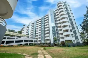 Spacious 3-Bedroom + DSQ Apartment To Let in Lavington – KSh 120,000