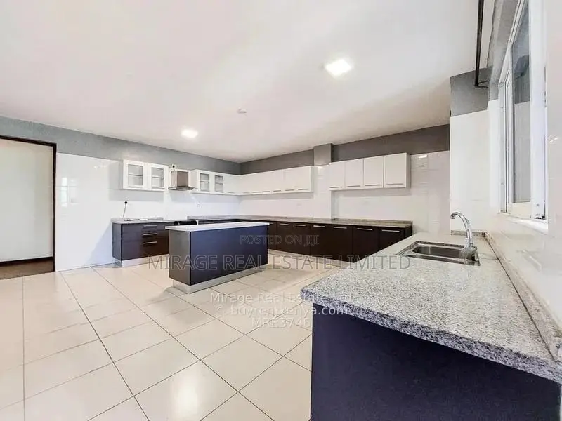 Luxury 3-Bedroom All Ensuite Apartment to Let in General Mathenge