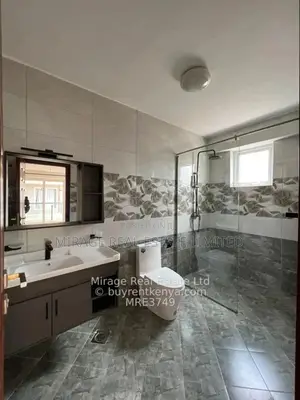 3-Bedroom Apartment (all en-suite + DSQ) To Let in General Mathenge