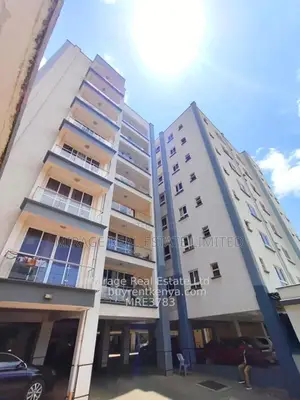 Stunning 3-bedroom apartment (all ensuite) with DSQ to let