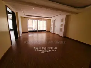 Stunning 3-bedroom apartment (all ensuite) with DSQ to let