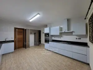 Exclusive 5-Bedroom All En-Suite Villa + DSQ To Let in Lavington
