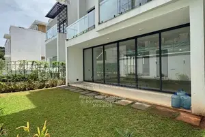 Executive 5-Bedroom All En-Suite Townhouse + DSQ To Let in Lavington