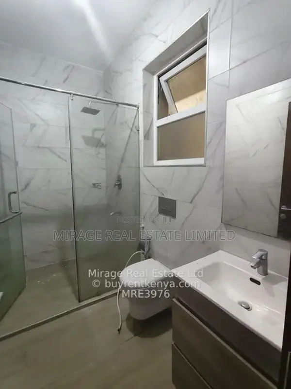 Kilimani 4-BEDROOM Apartment Plus DSQ To Let – KES 150,000/MONTH