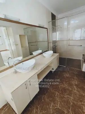 4-Bedroom All En-Suite Villa + DSQ TO LET in Riverside — Kes 300