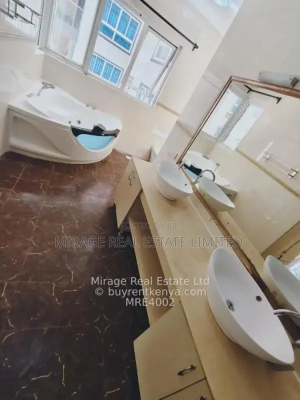 4-Bedroom All En-Suite Villa + DSQ TO LET in Riverside — Kes 300