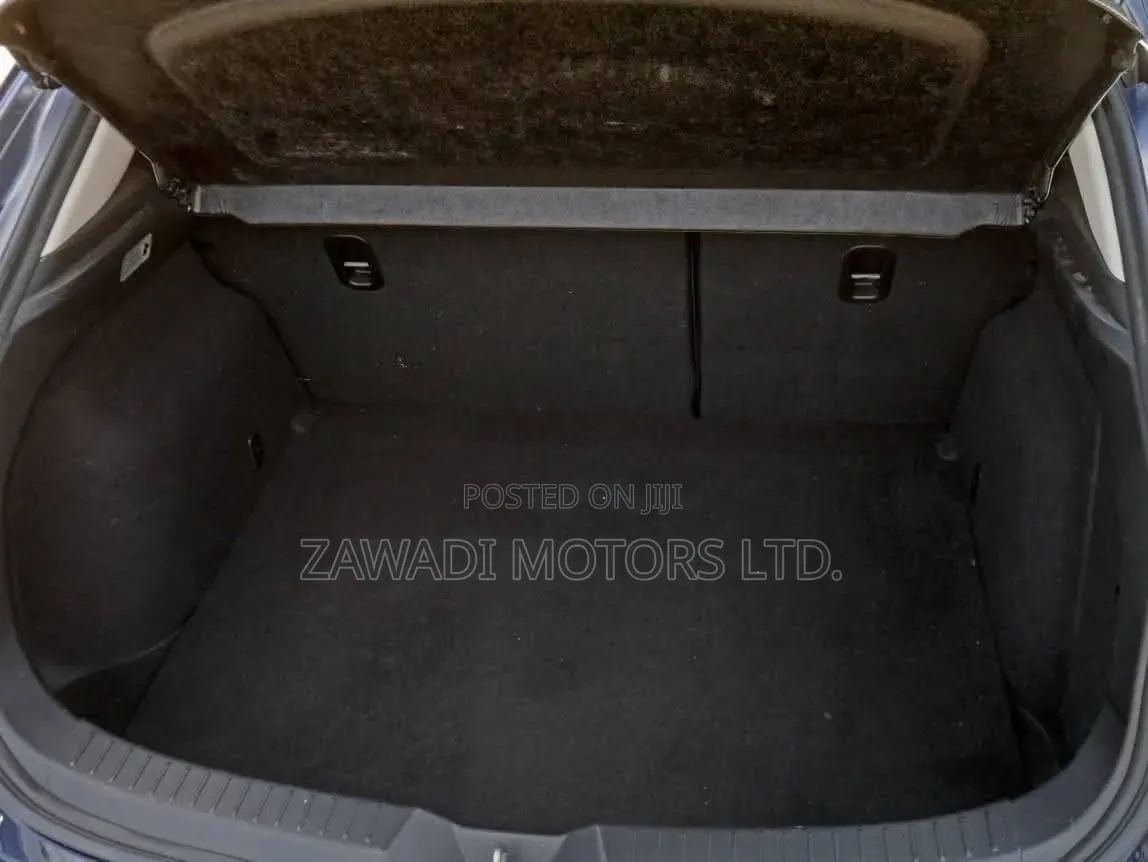 Mazda Axela 2019 Blue