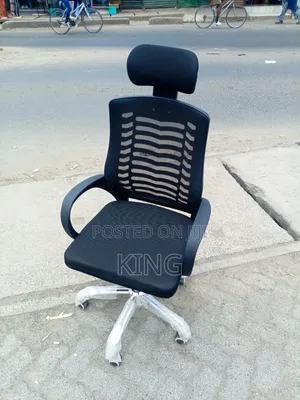 Modern Swivel Desk Chair – Same-Day Delivery Nairobi Area