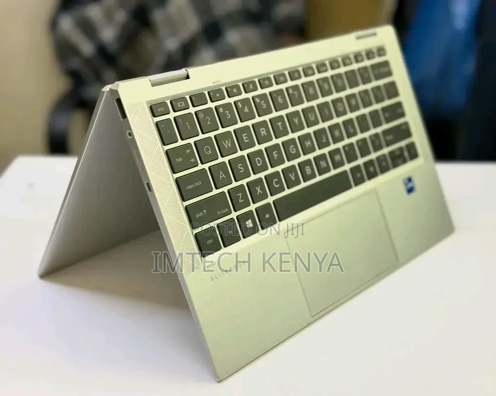 Laptop HP EliteBook x360 1030 G8 16GB Intel Core i7 SSD 512GB
