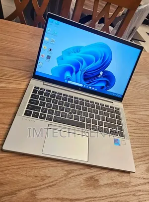 Laptop HP EliteBook 840 G8 16GB Intel Core i7 SSD 512GB