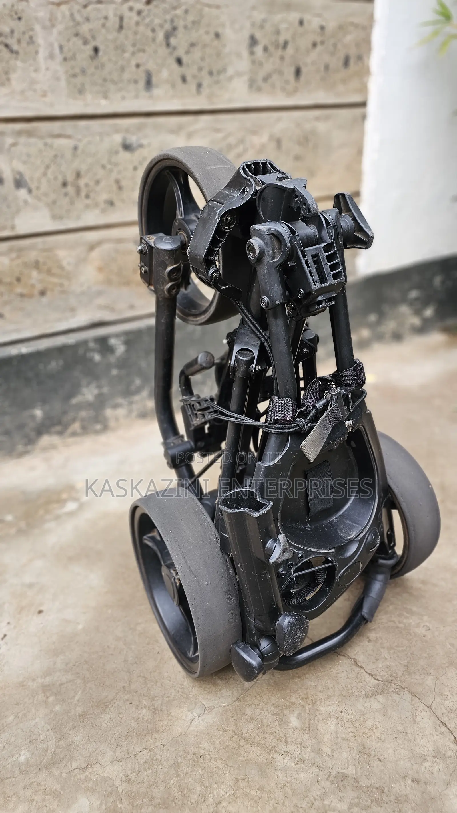Inesis 900 - 3 Wheel Golf Trolley