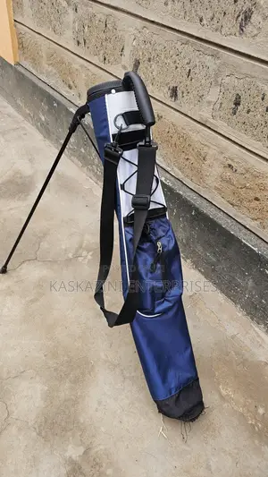 Taylormade Golf Stand Bag and Pencil Bag