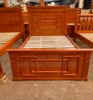 Brown Wooden Bed 4 by 6