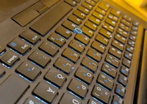 Laptop Dell Latitude E7470 8GB Intel Core i5 SSD 256GB