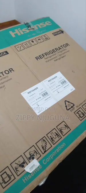 Hisense Mini Fridge