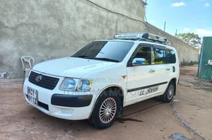 Toyota Succeed 2013 White