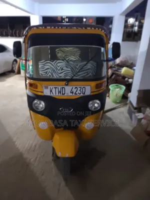 New Bajaj 2025 Yellow
