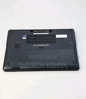 Laptop Dell Latitude 12 E7250 8GB Intel Core i5 SSD 256GB