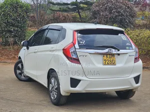Honda Fit 2016 White