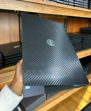 Laptop Dell Latitude 7300 8GB Intel Core i5 SSD 256GB