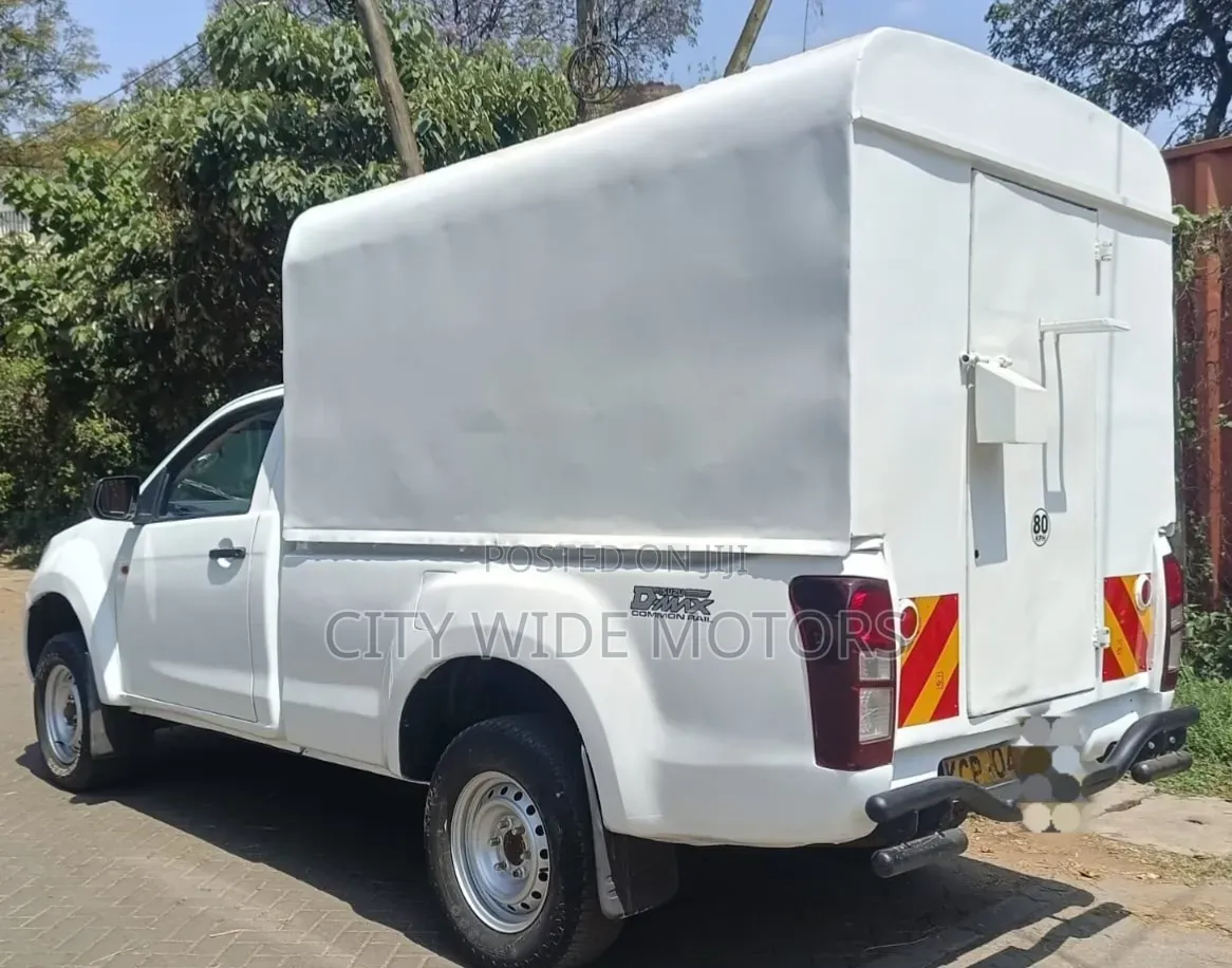 Isuzu D-MAX 2018 White