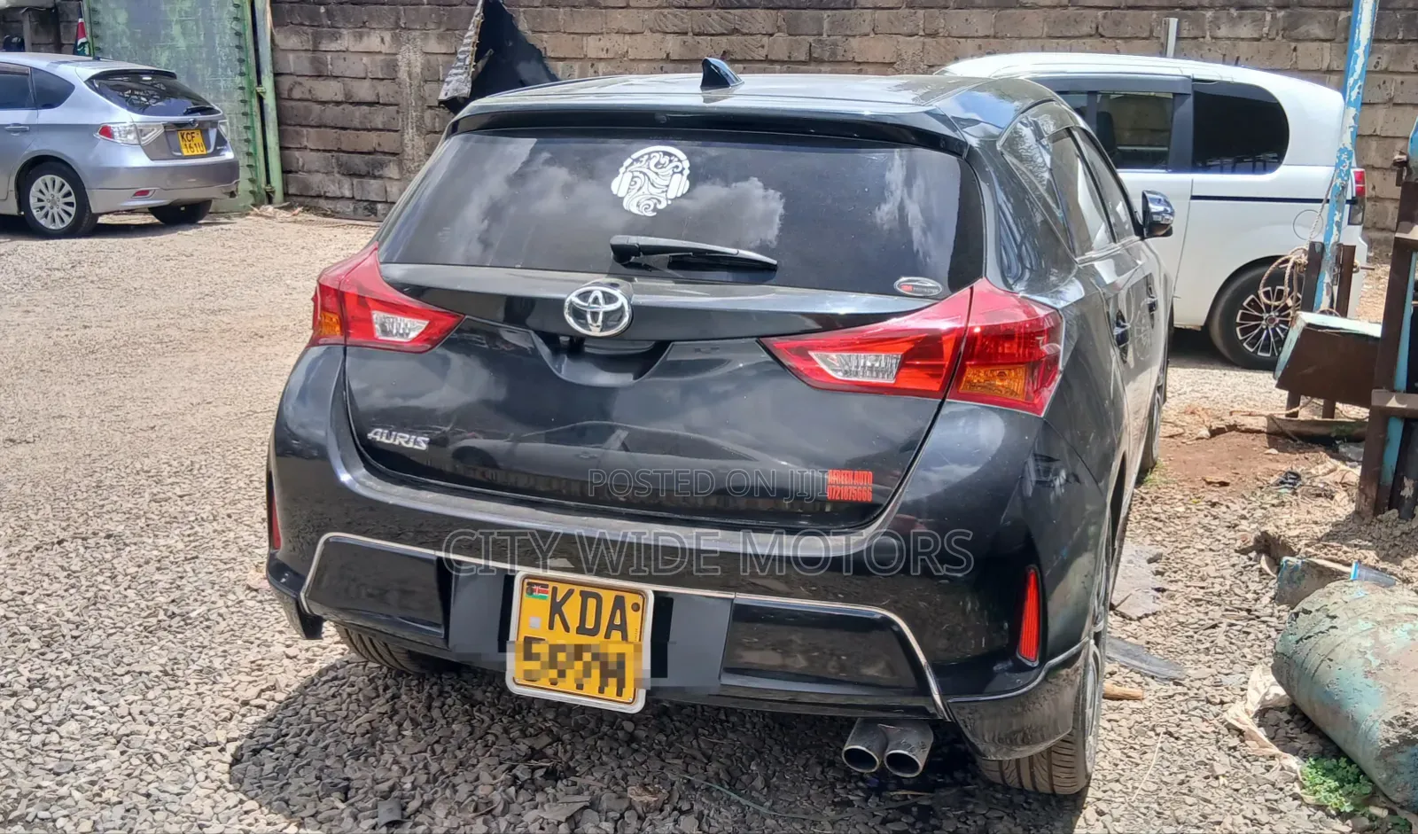 Toyota Auris 2013 Black