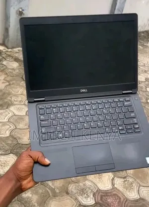Laptop Dell Latitude 5490 8GB Intel Core i7 SSD 256GB