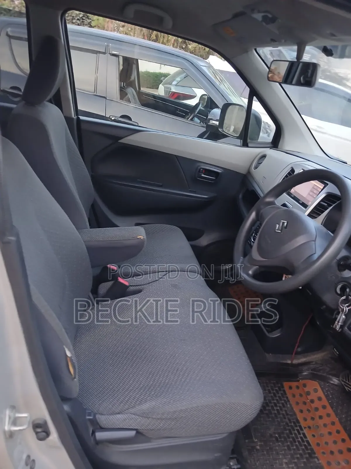 Suzuki Wagon R 2015 Silver