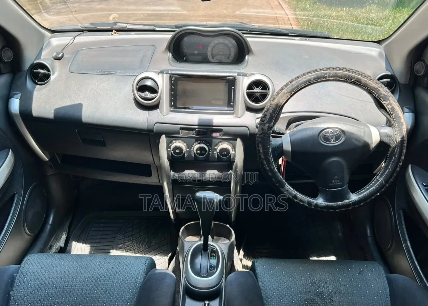 Toyota IST 2006 Silver