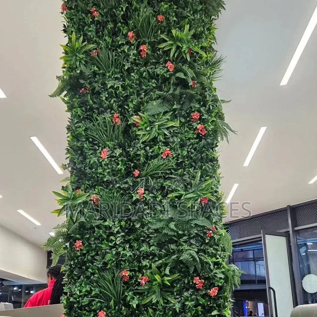 The Jungle Wall Everyone Is Talking About