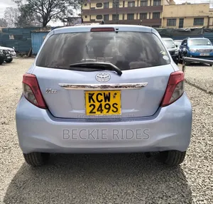 Toyota Vitz 2013 Blue