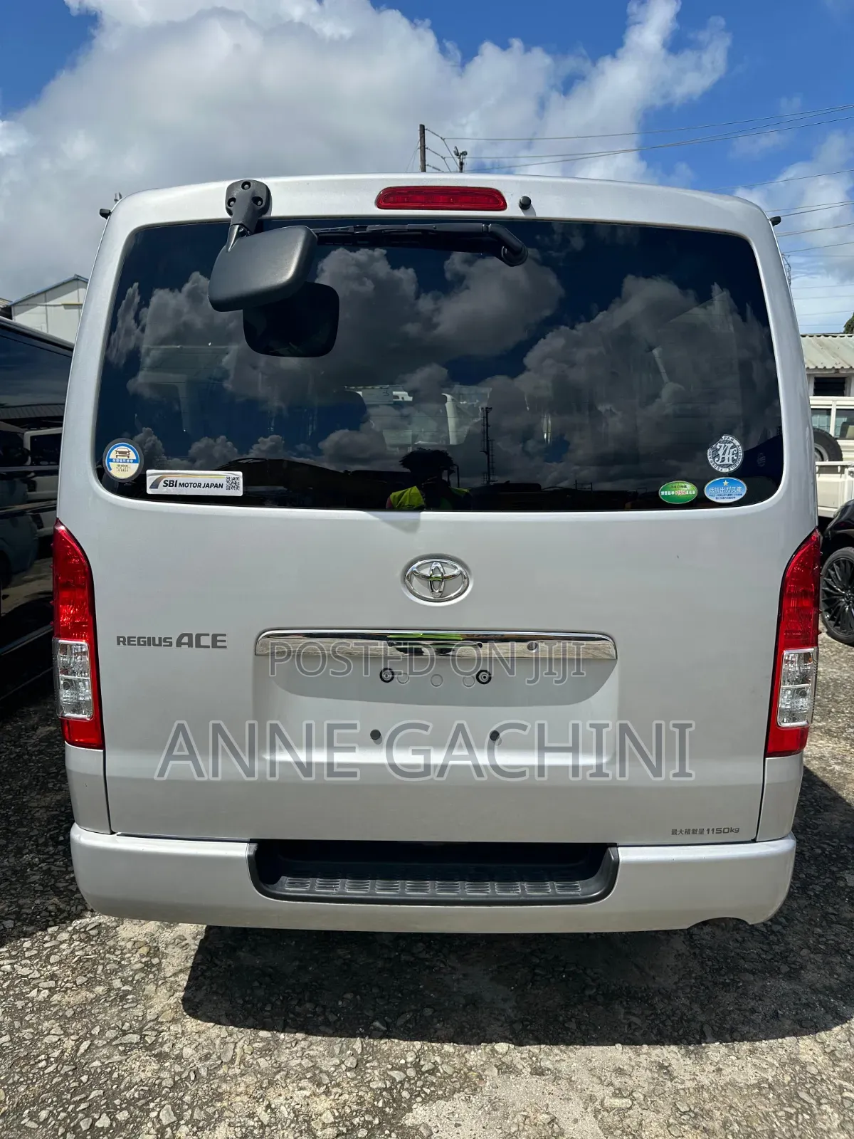 Toyota HiAce 2020 Silver
