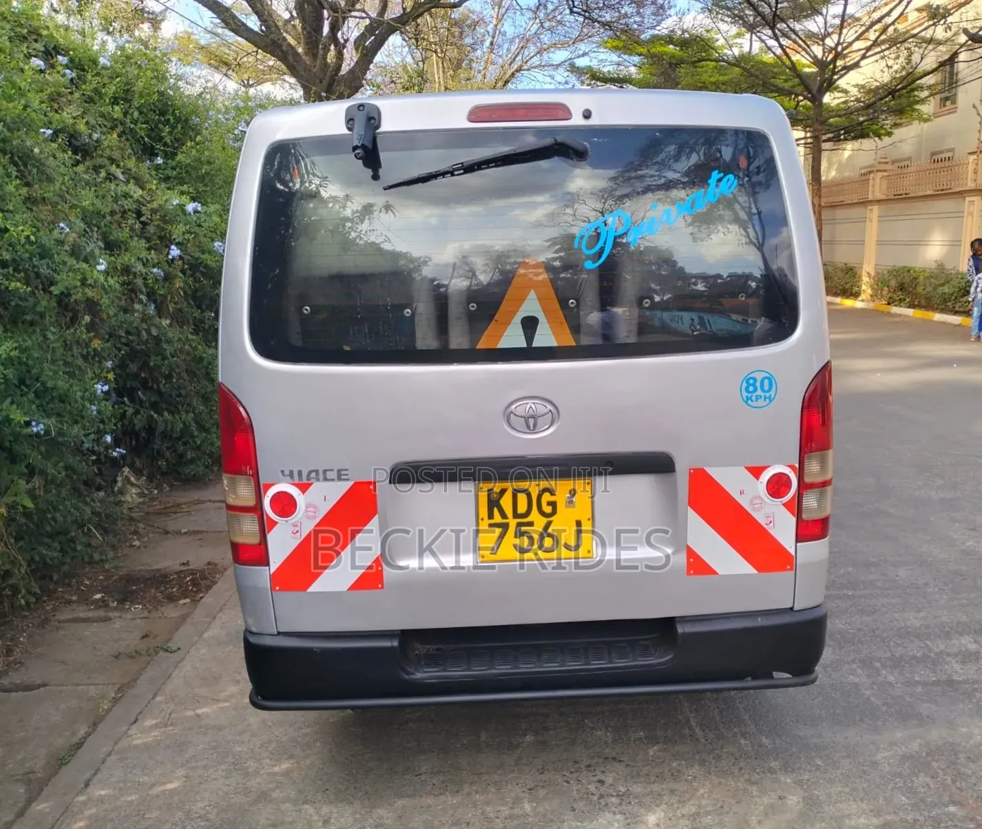Toyota HiAce 2014 White