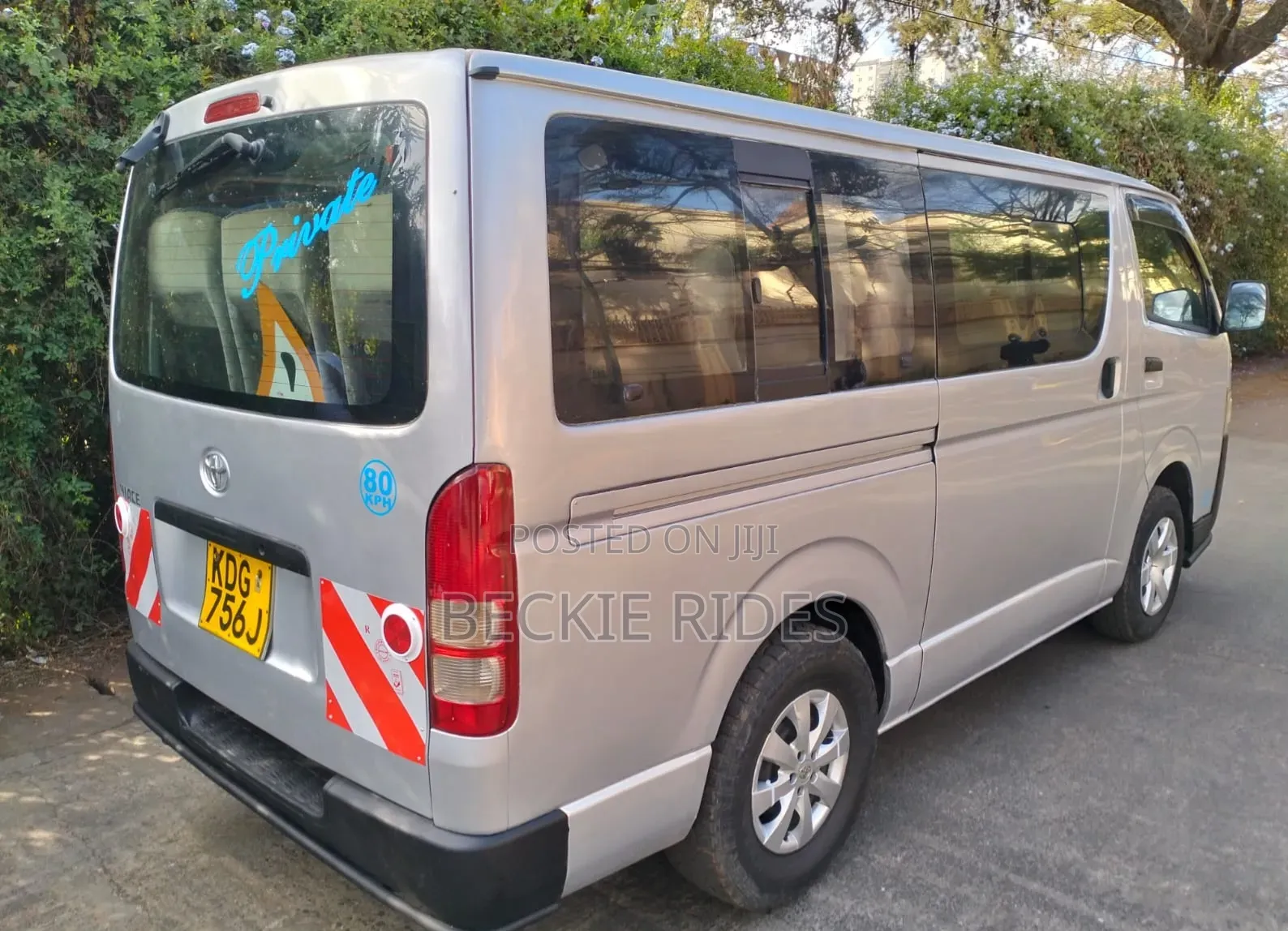 Toyota HiAce 2014 White