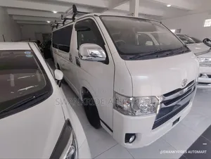 Toyota HiAce 2020 White