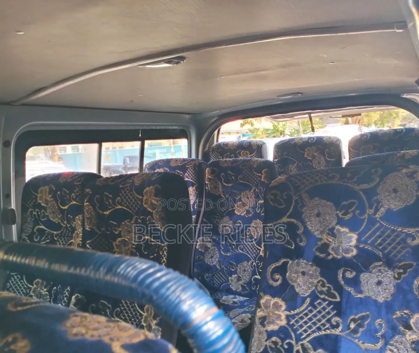 Toyota HiAce 2014 White