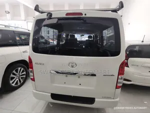 Toyota HiAce 2020 White