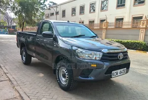 Toyota Hilux 2019 Gray