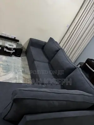 L-Shaped Seat