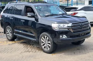 Toyota Land Cruiser 4.6 V8 ZX 2020 Black