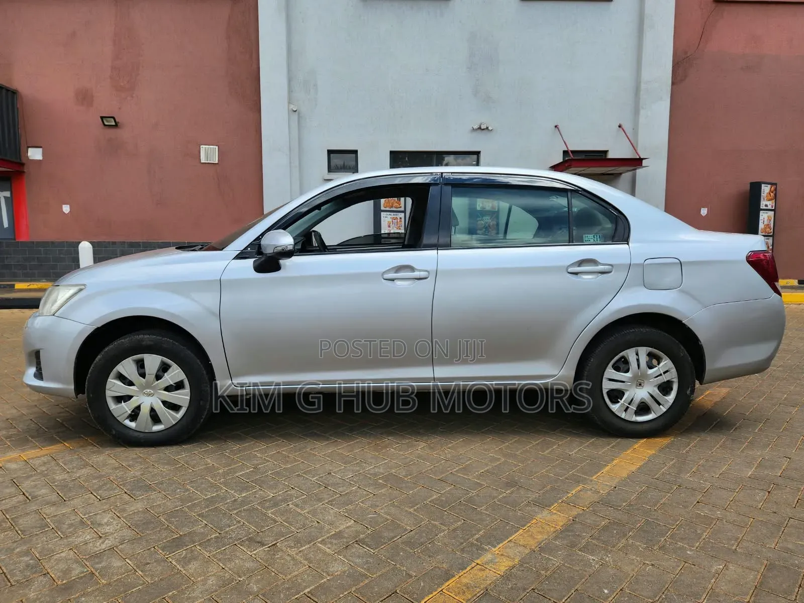 Toyota Axio 2015 Silver