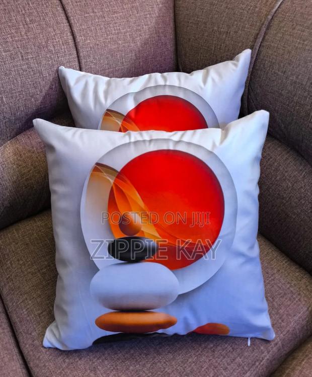 Throwpillows/Cases - thumbnail 3