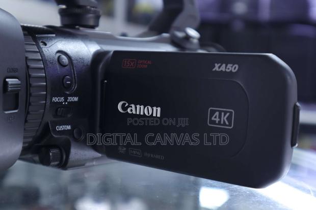 Canon Xa50 Camcorder - thumbnail 3