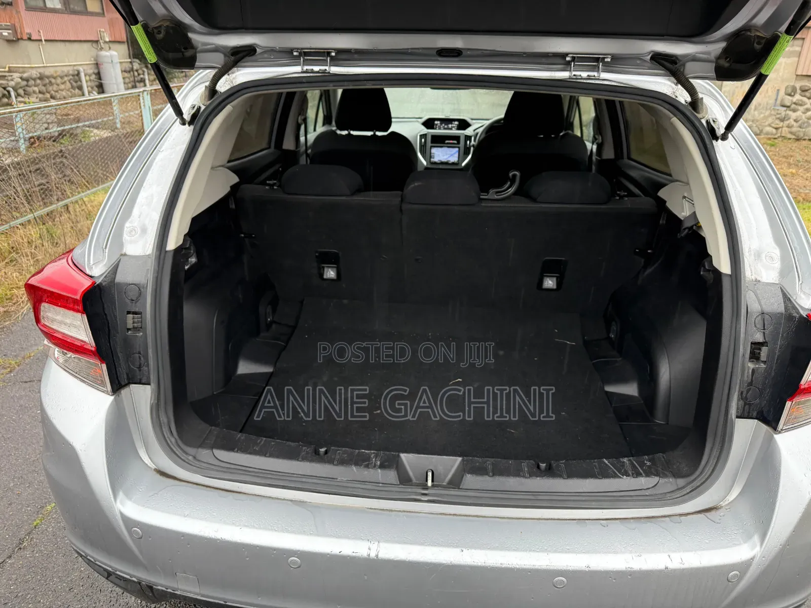 Subaru 1600 2019 Silver