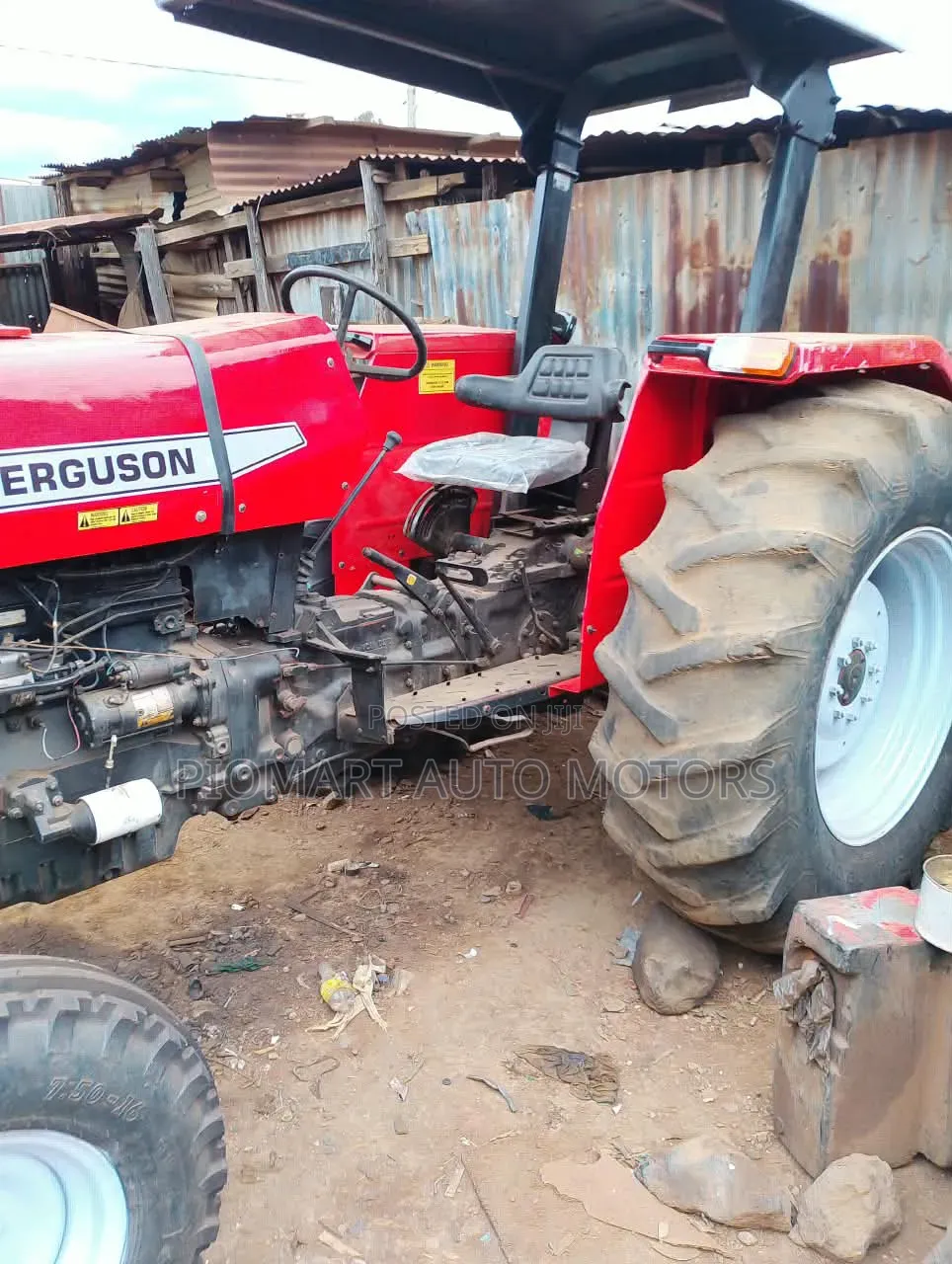Tractor Massey Ferguson 375E P/Steering