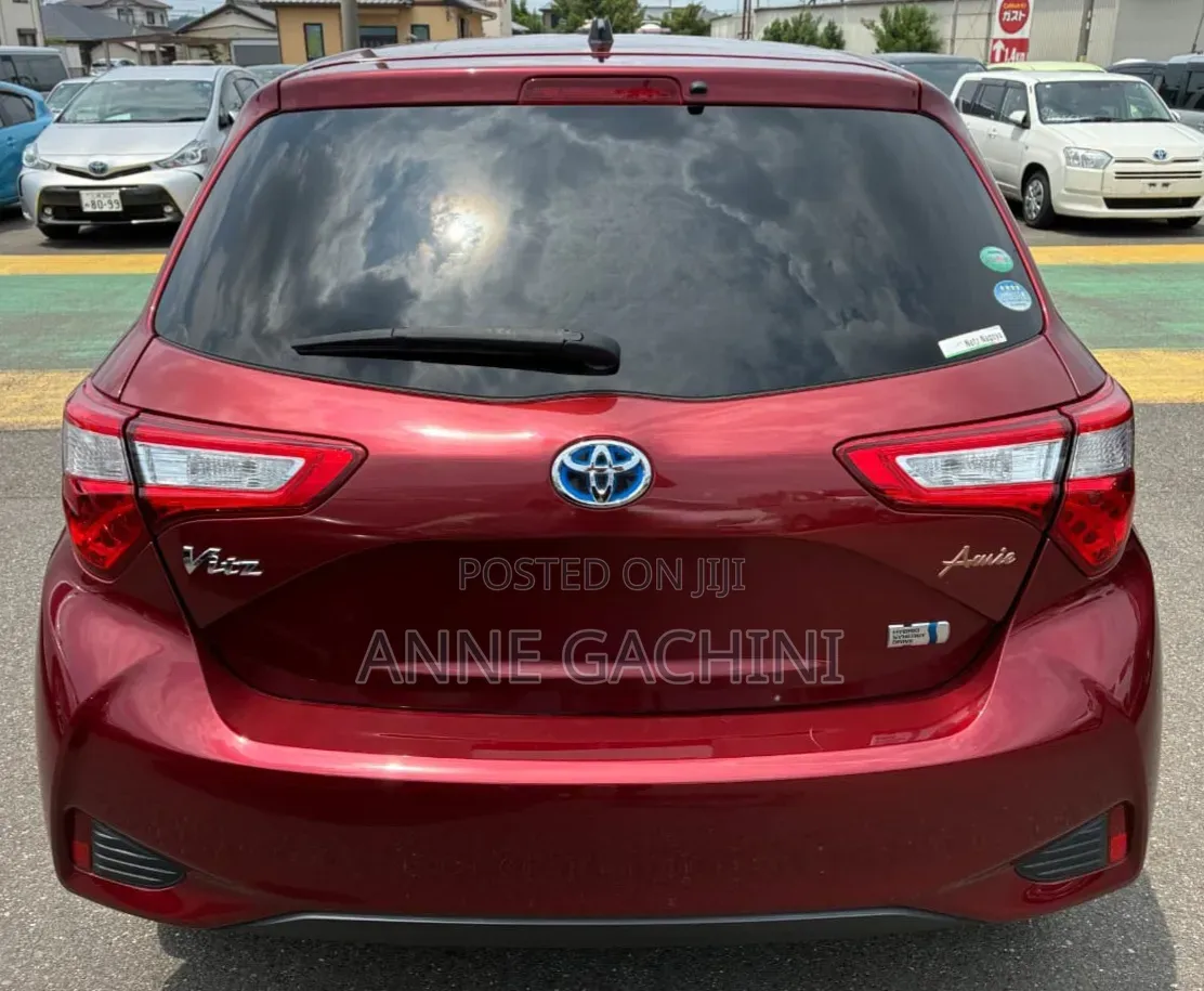 Toyota Vitz 1.5 FWD Hybrid 5dr 2020 Maroon